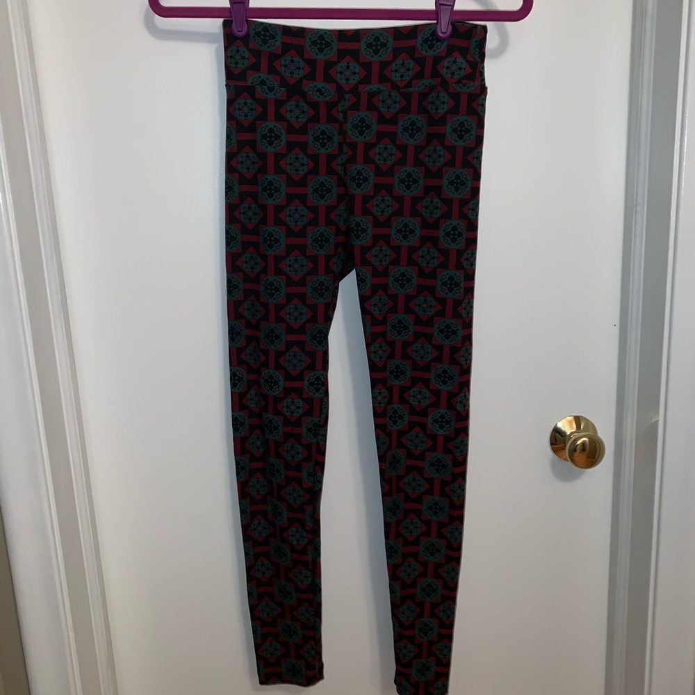 Black Pattern LuLaRoe leggings